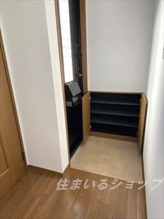 グリーンパーク奥田の玄関