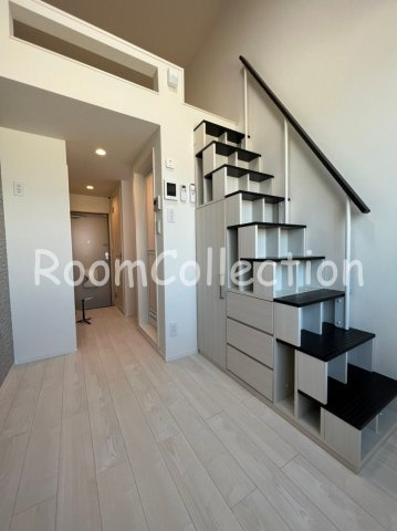 アリビオ下井草の居間・リビング|オンライン対応可能です♪