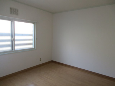 【洋室】 | ガーデンタウンフェリシアA | 1階・洋室6帖