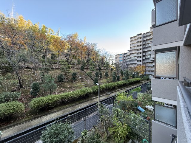 近鉄緑地公園グランドハイツの展望