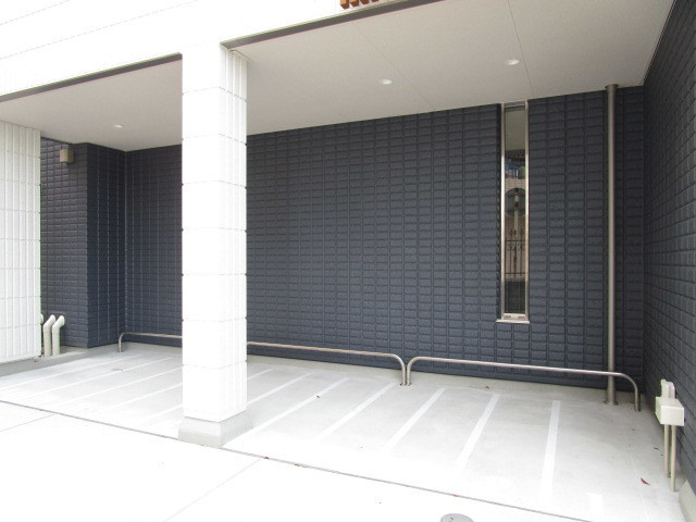 ＨＥＢＥＬ ＭＡＩＳＯＮ 中山のその他共用部分|駐輪場有