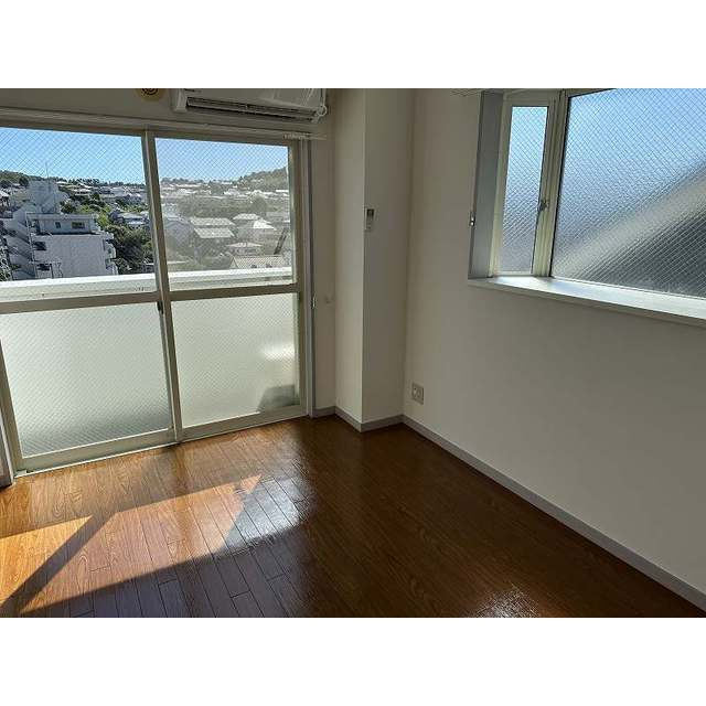 ルミエール生田の寝室