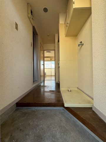 ルミエール生田の玄関