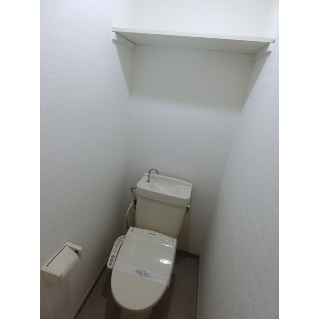 ルミエール生田のトイレ