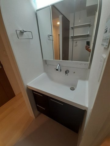 ヴェルミオンの独立洗面台