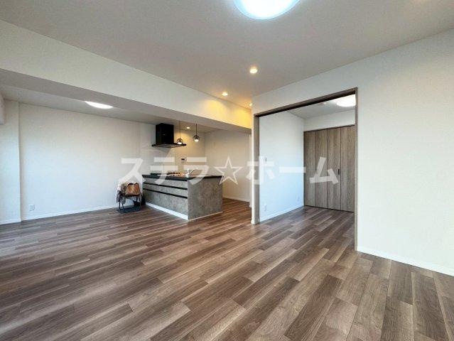 グリーンタウン茨木6番館の洋室|コンパクトで使いやすい洋室です