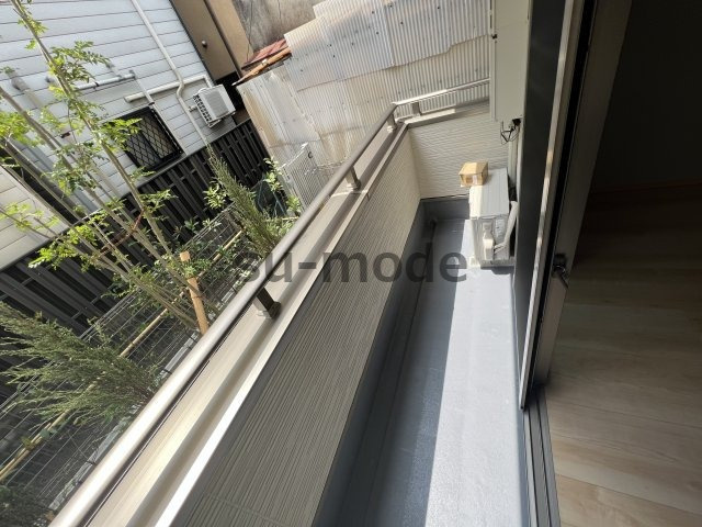 【バルコニー】 | メルシー高槻八幡