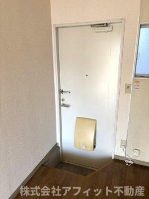 【玄関】 | ファミールすみれ