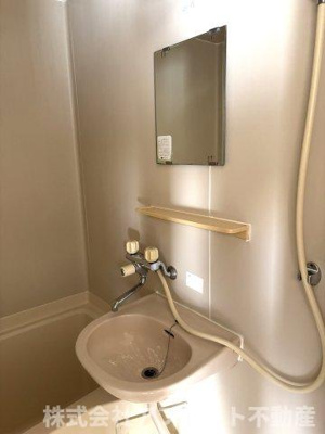 【洗面所】 | ファミールすみれ