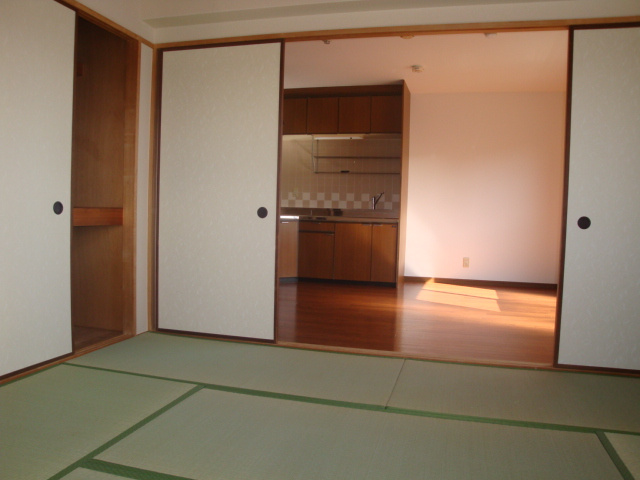 フローレスタの和室