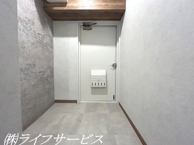 【玄関】 | ハイム北野 | 玄関／広々としています！シューズボックスを置く余裕がございます！