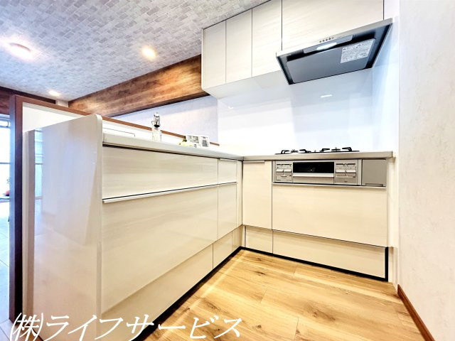 【キッチン】 | ハイム北野 | Ｌ字型のシステムキッチン／浄水器付！オープンキッチンで開放的！お部屋が広く感じられます！