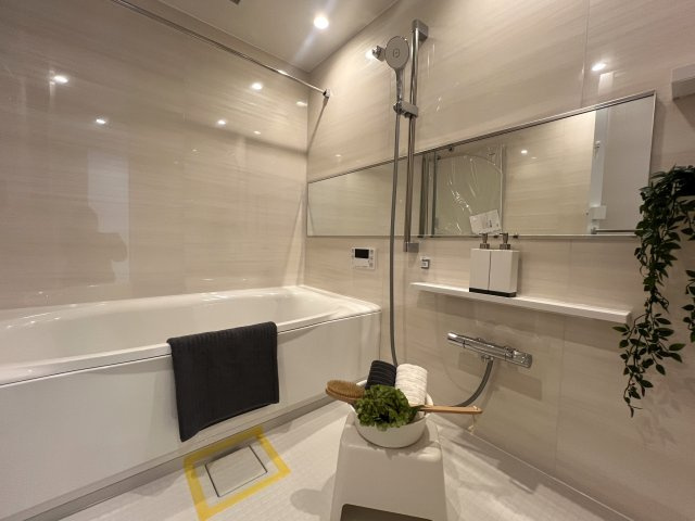 北山田の綺麗な街並みに佇むマンション【ビューリッシュ港北ニュータウンアジュリーヌ】の浴室|日々の暮らしに欠かせないお風呂です
