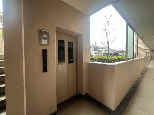 北山田の綺麗な街並みに佇むマンション【ビューリッシュ港北ニュータウンアジュリーヌ】のその他共用部分