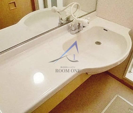 メゾン・コンフォールの洗面所|洗面台です。