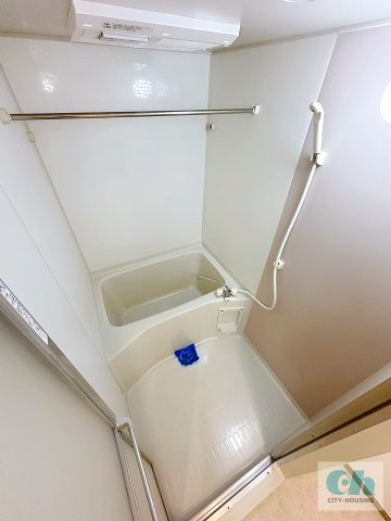ボーブリアンあさひ 104号室の浴室