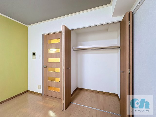 ボーブリアンあさひ 104号室の収納