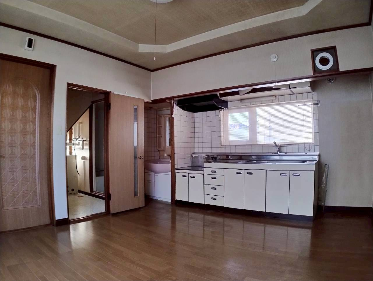 興津２丁目10　中古住宅のキッチン