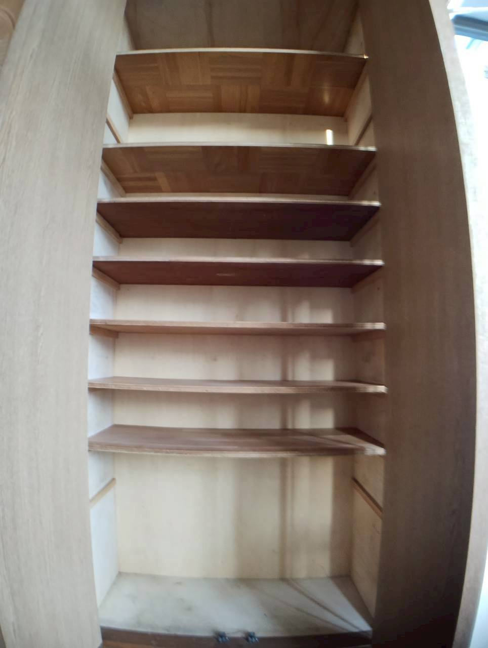 興津２丁目10　中古住宅の収納|玄関収納