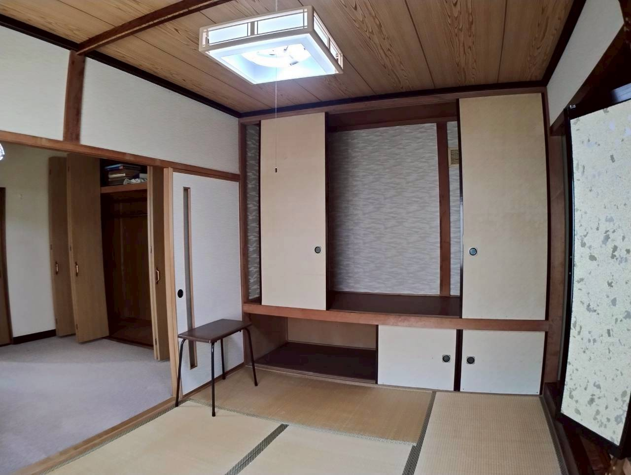 興津２丁目10　中古住宅の和室|1階和室　奥