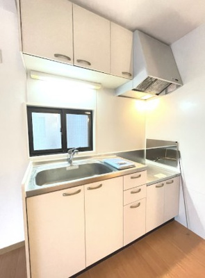 【キッチン】 | パークス三和