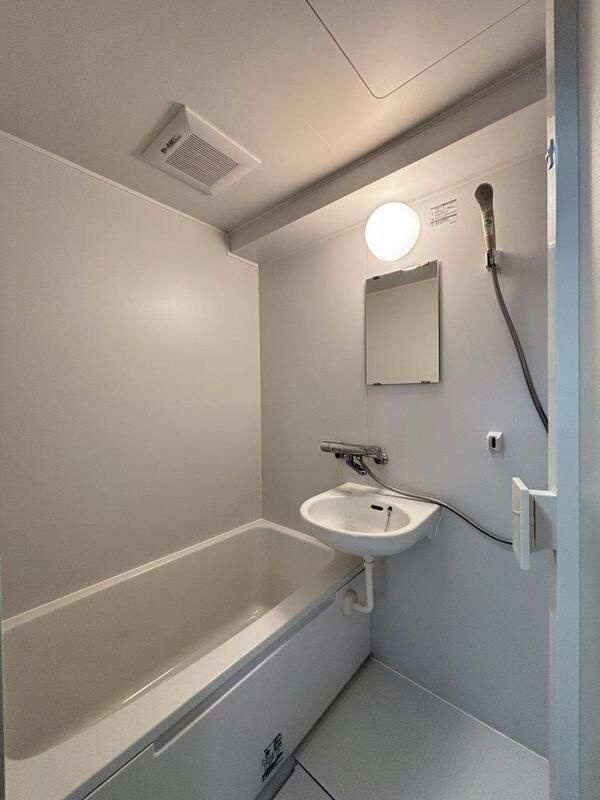 グランドハイツ氷川台の浴室