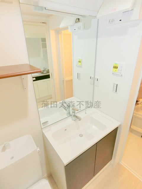 ハーミットクラブハウス羽田（仮）の洗面所|洗面脱衣所　独立洗面台