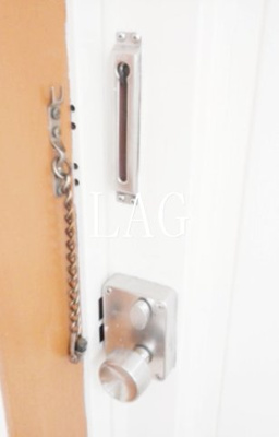 【セキュリティ】 | 松しま荘 | 内鍵です。