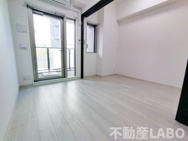 エステムコート大阪プリュームの居間・リビング