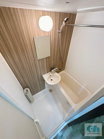 K2ヴィラ 408号室の浴室