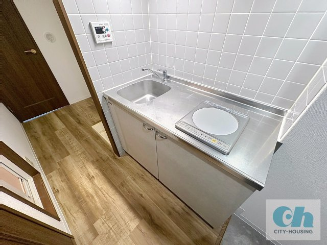 K2ヴィラ 408号室のキッチン