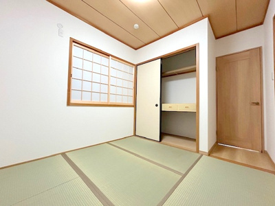 【和室】 | 枚方市松丘町戸建 | 客室としてもご利用いただける和室は、4.4帖ございます！