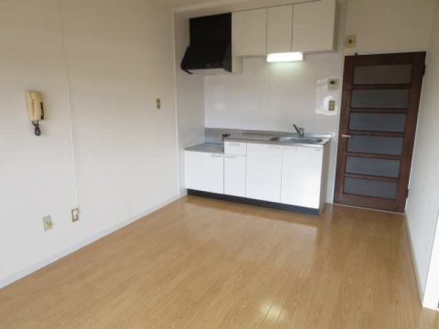 ヨシハラビルの居間・リビング