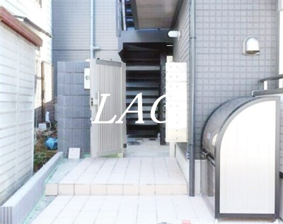 【エントランス】 | コンフィア目黒本町 | エントランスです。