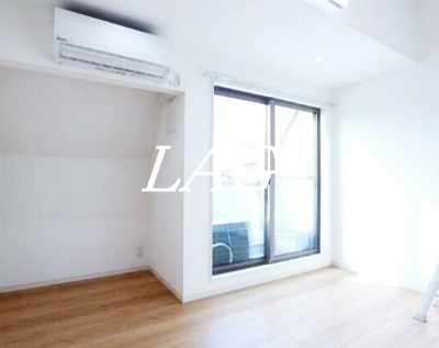 【居間・リビング】 | コンフィア目黒本町 | 洋室のお部屋です。