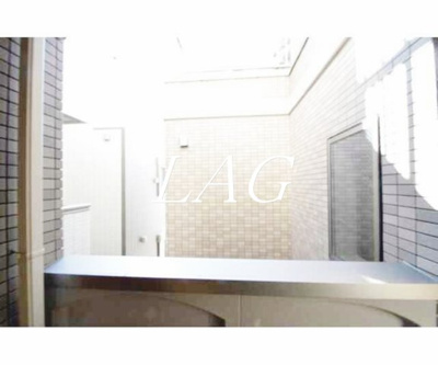 【バルコニー】 | アクイラ・モンテ目黒 | バルコニーです。