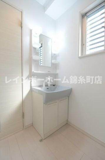 EPガーデン両国の独立洗面台