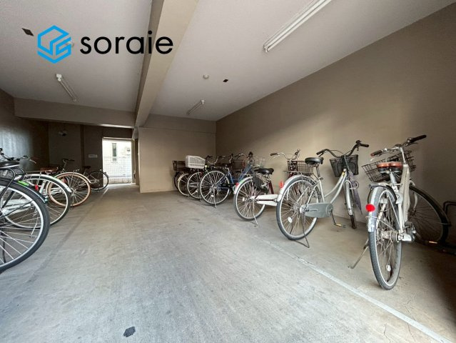 セザール所沢航空公園の駐輪場|12月11日撮影