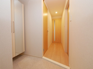 【玄関】 | リーベル クリサンス | きれいな玄関です