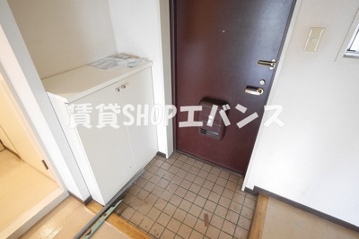 【玄関】 | トータロー習志野ビル | ゆったりとした玄関です