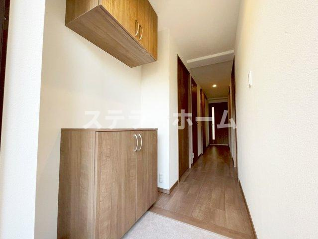 レックスタウン新高弐号館の玄関