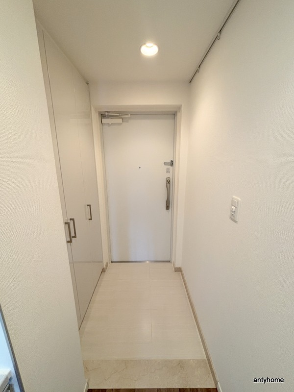 パークアクシス大阪新町　仲介手数料無料の玄関