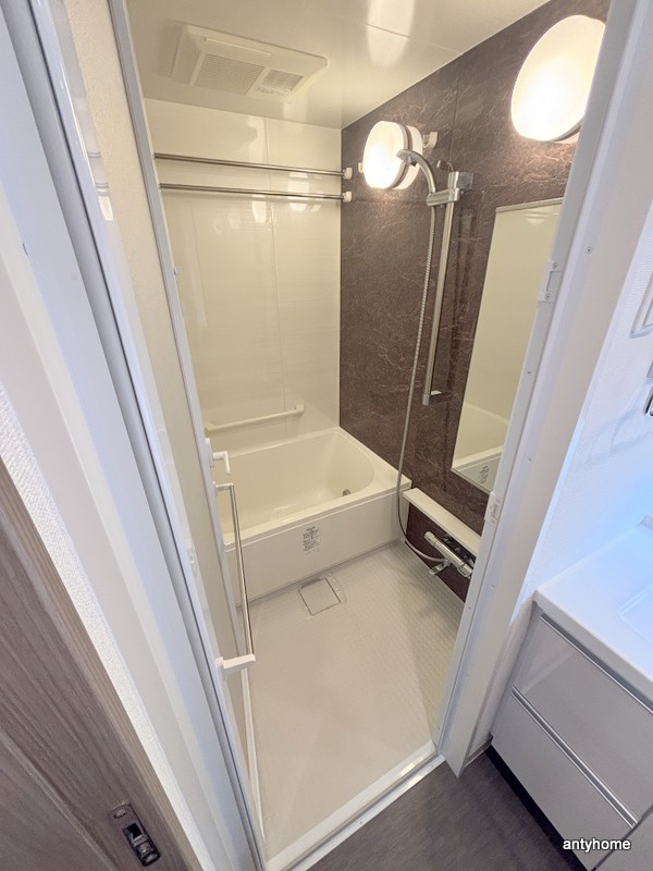 パークアクシス大阪新町　仲介手数料無料の浴室