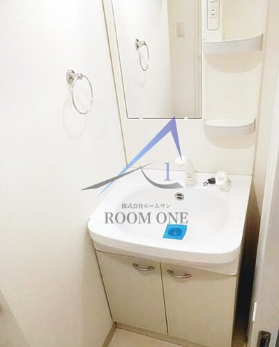 プレール・ドゥーク東京イーストⅣリバーサイドの洗面所|洗面台です。