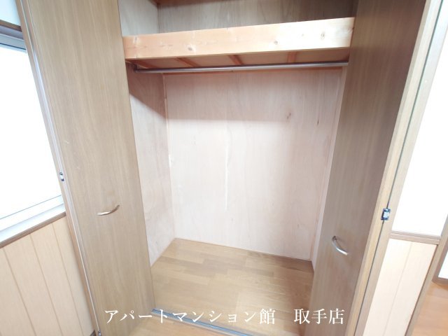 HITコートEの居間・リビング