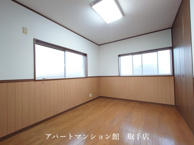 HITコートEの寝室