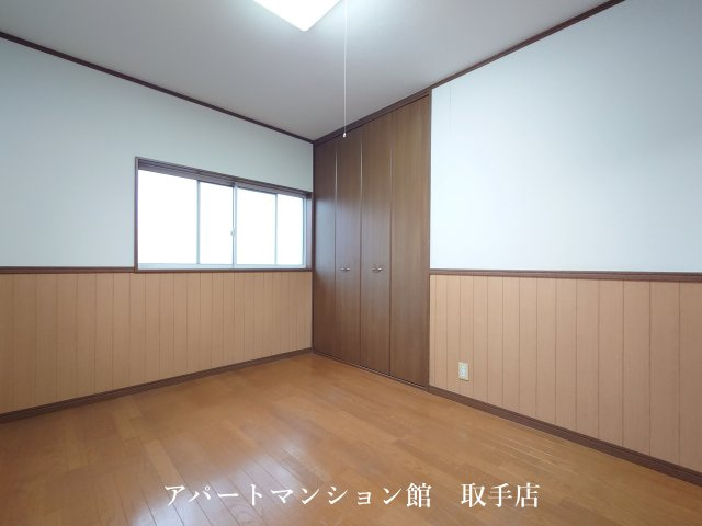 HITコートEの寝室