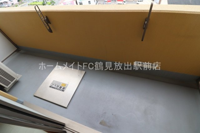 東大阪市稲田本町３丁目の賃貸マンションのバルコニー