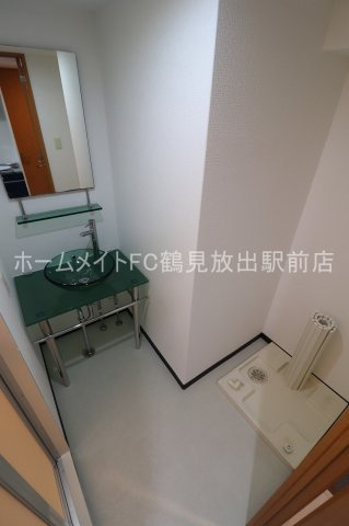 東大阪市稲田本町３丁目の賃貸マンションの洗面所
