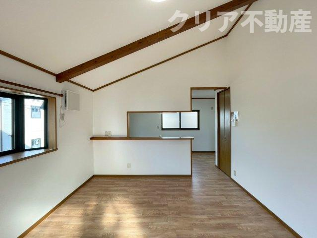 【居間・リビング】 | 前橋市箱田町　中古住宅